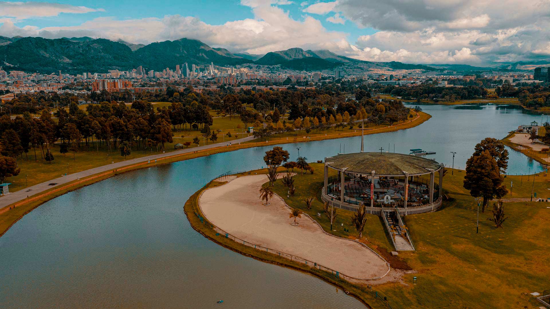 Simon Bolivar Park