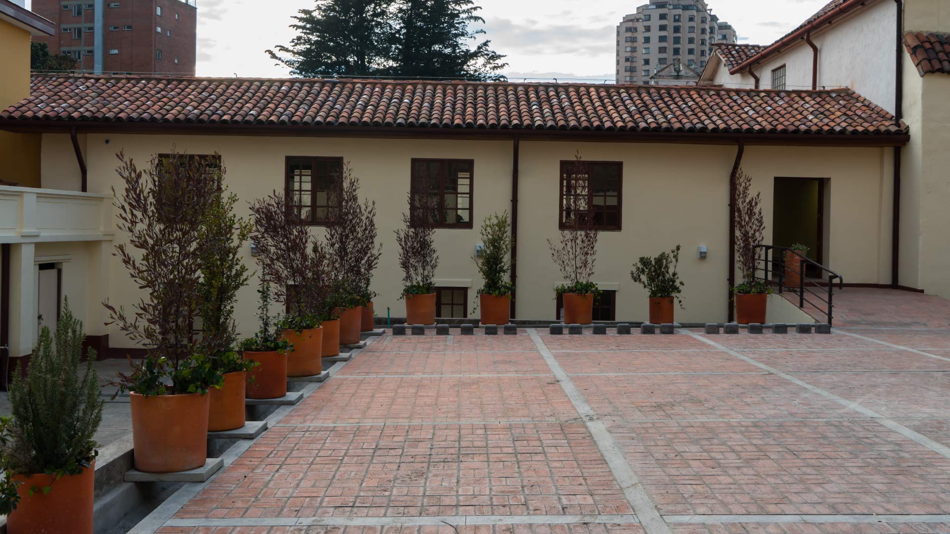 Claustro Las Aguas