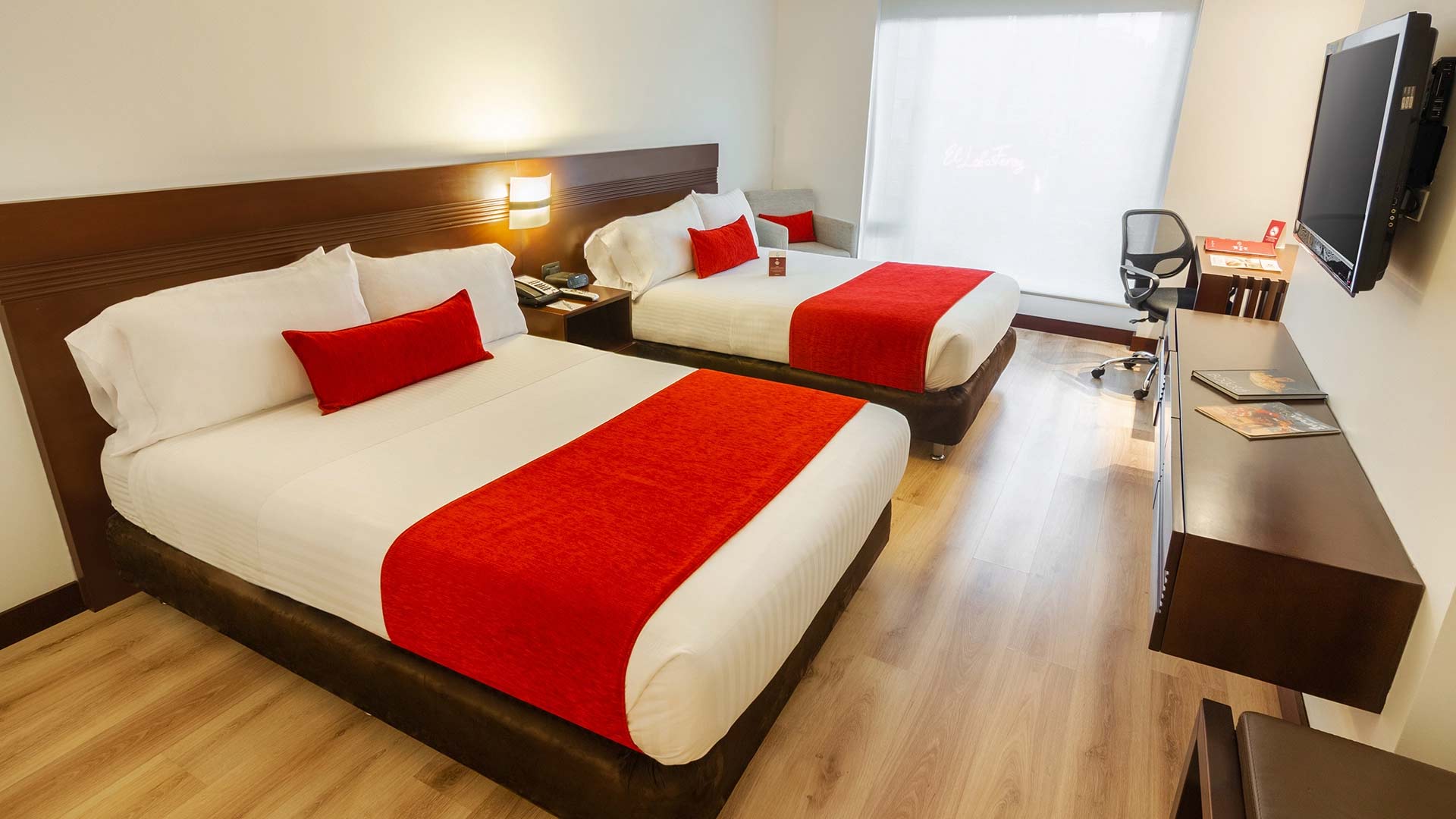 HOTEL BEST WESTERN PLUS PARK 93
