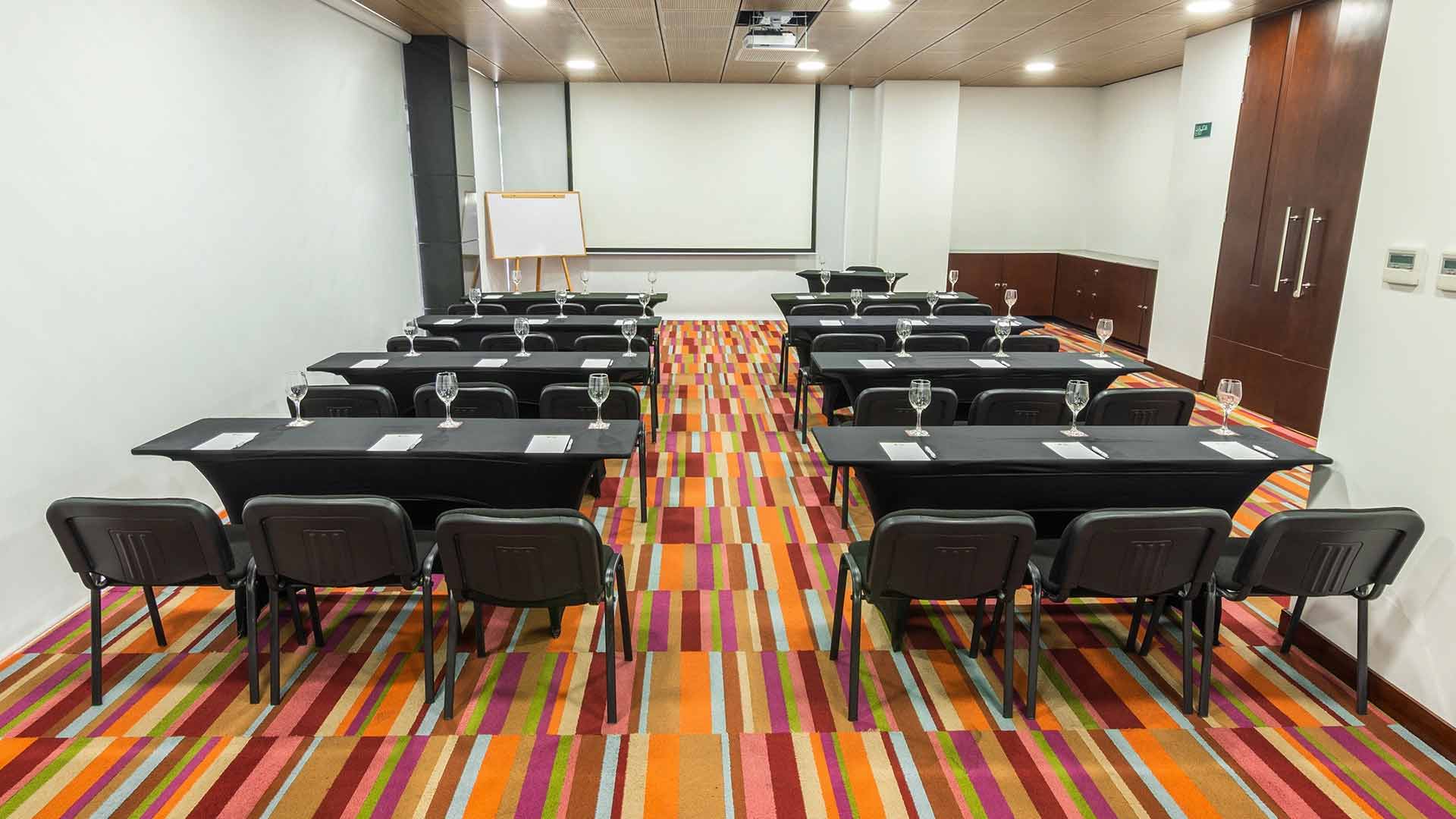 HOTEL BEST WESTERN PLUS PARK 93