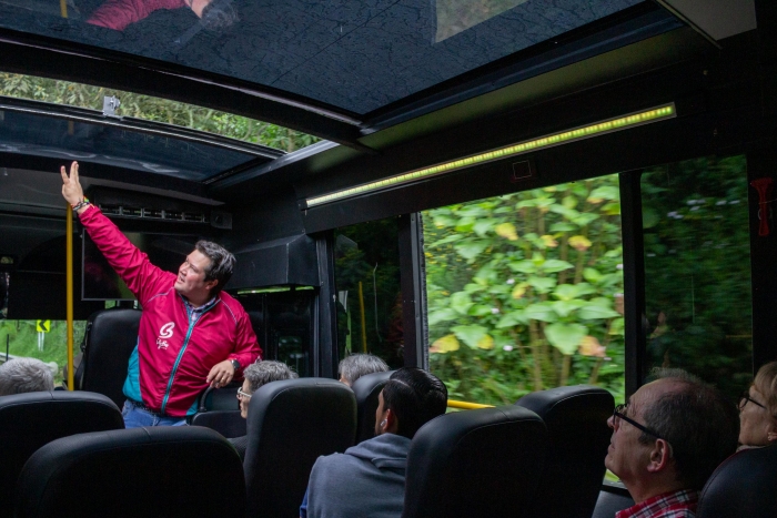 RECORRIDO BUS TURISTICO