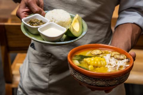 Ajiaco, tamal o changua: ¿cuál de estos platillos bogotanos es tu favorito?