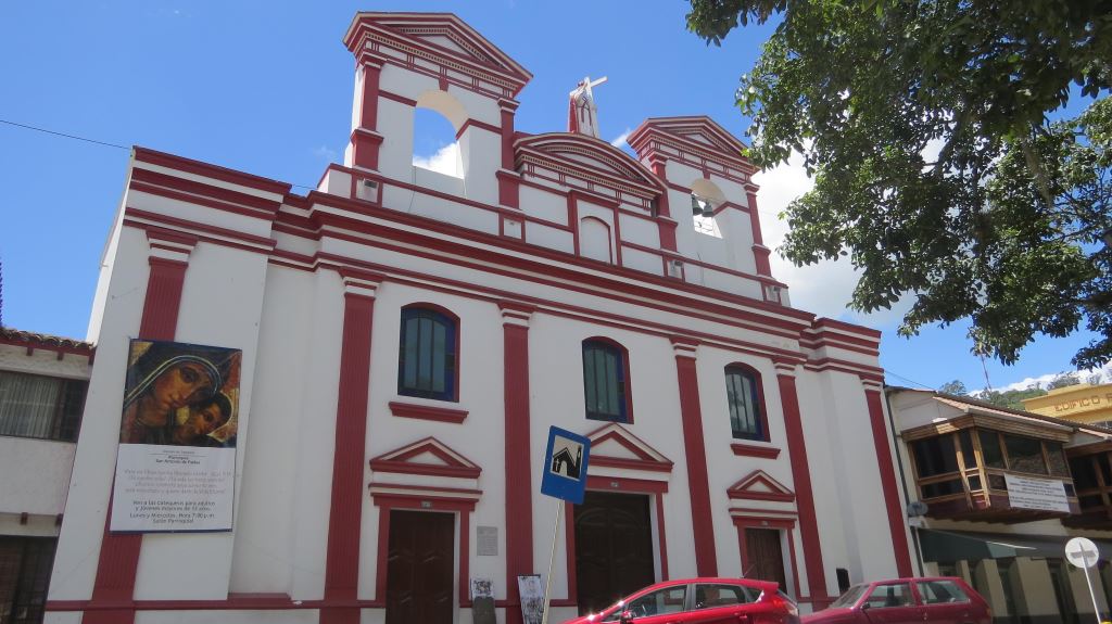 Parroquia San Antonio de Padua (Pacho). Archivo IDECUT.